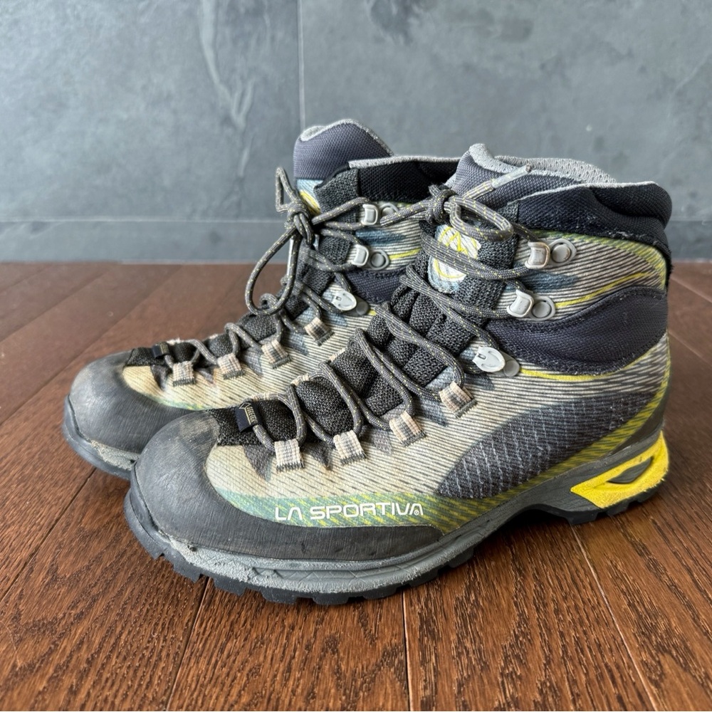 La Sportiva Trango TRK GTX Women’s Hiking Boots | Size 7.5 | Waterproof Gore-Tex